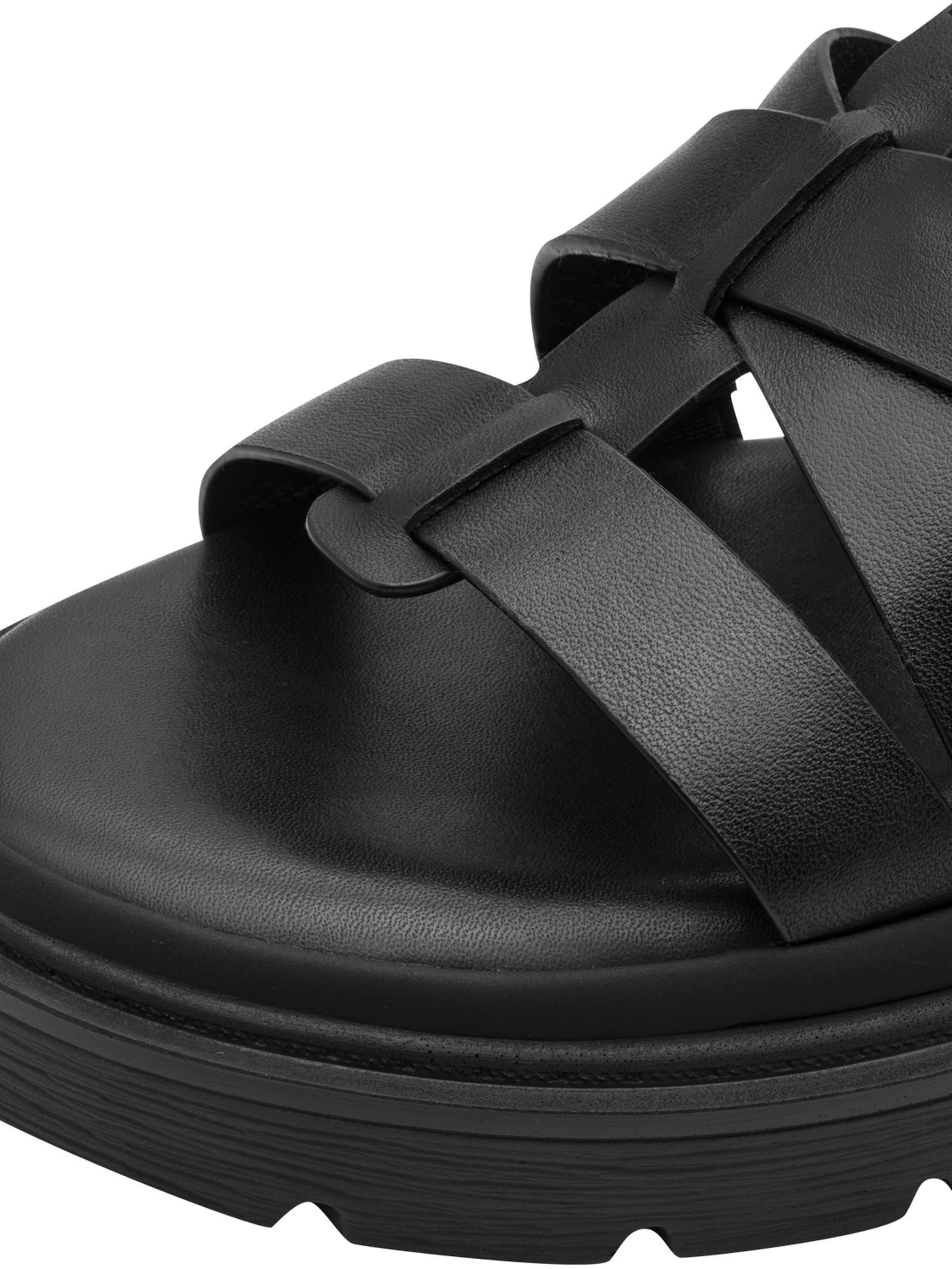 Sandales Tamaris en noir