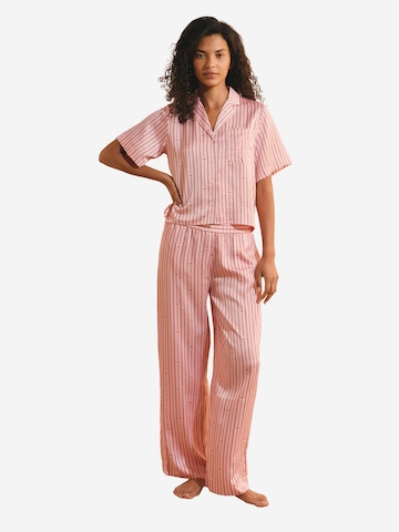 Pantaloncini da pigiama 'Rumi' di ETAM in rosa