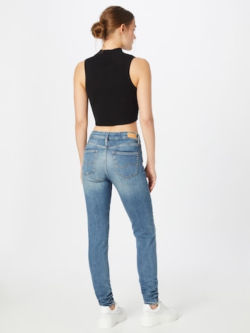 QS Slimfit Jeans 'Sadie' in Blauw