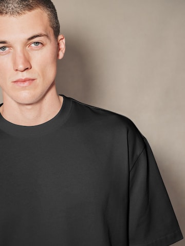 Next Футболка 'Edit' в Черный