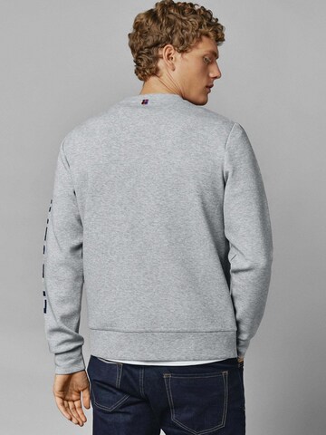 Red Bull Racing x Pepe Jeans Sweatshirt in Grau