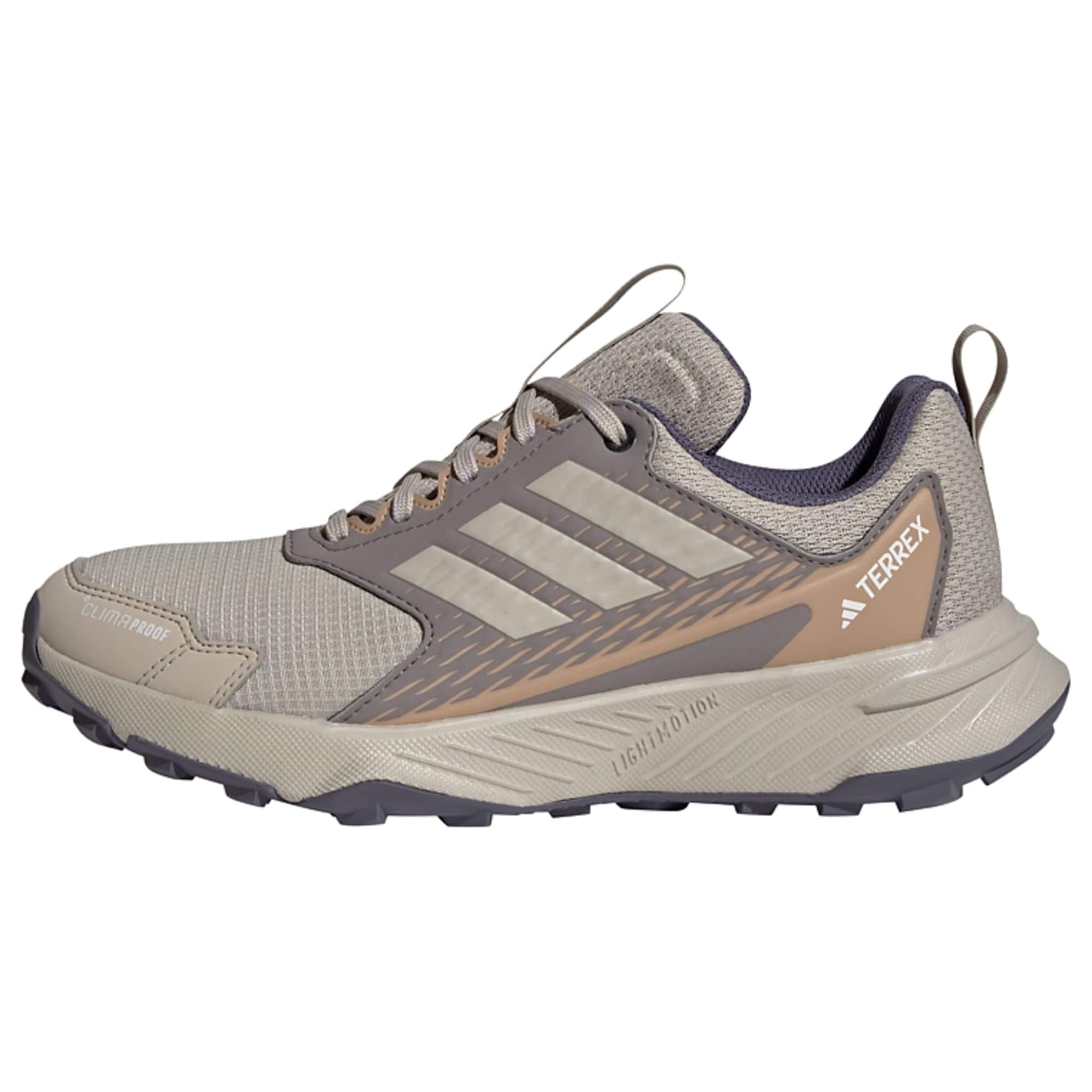 Chaussure de course 'Tracefinder 2' ADIDAS TERREX en beige : devant