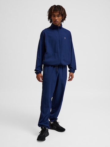 Hummel Regular Sportbroek in Blauw