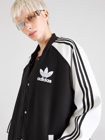 juoda ADIDAS ORIGINALS Demisezoninė striukė