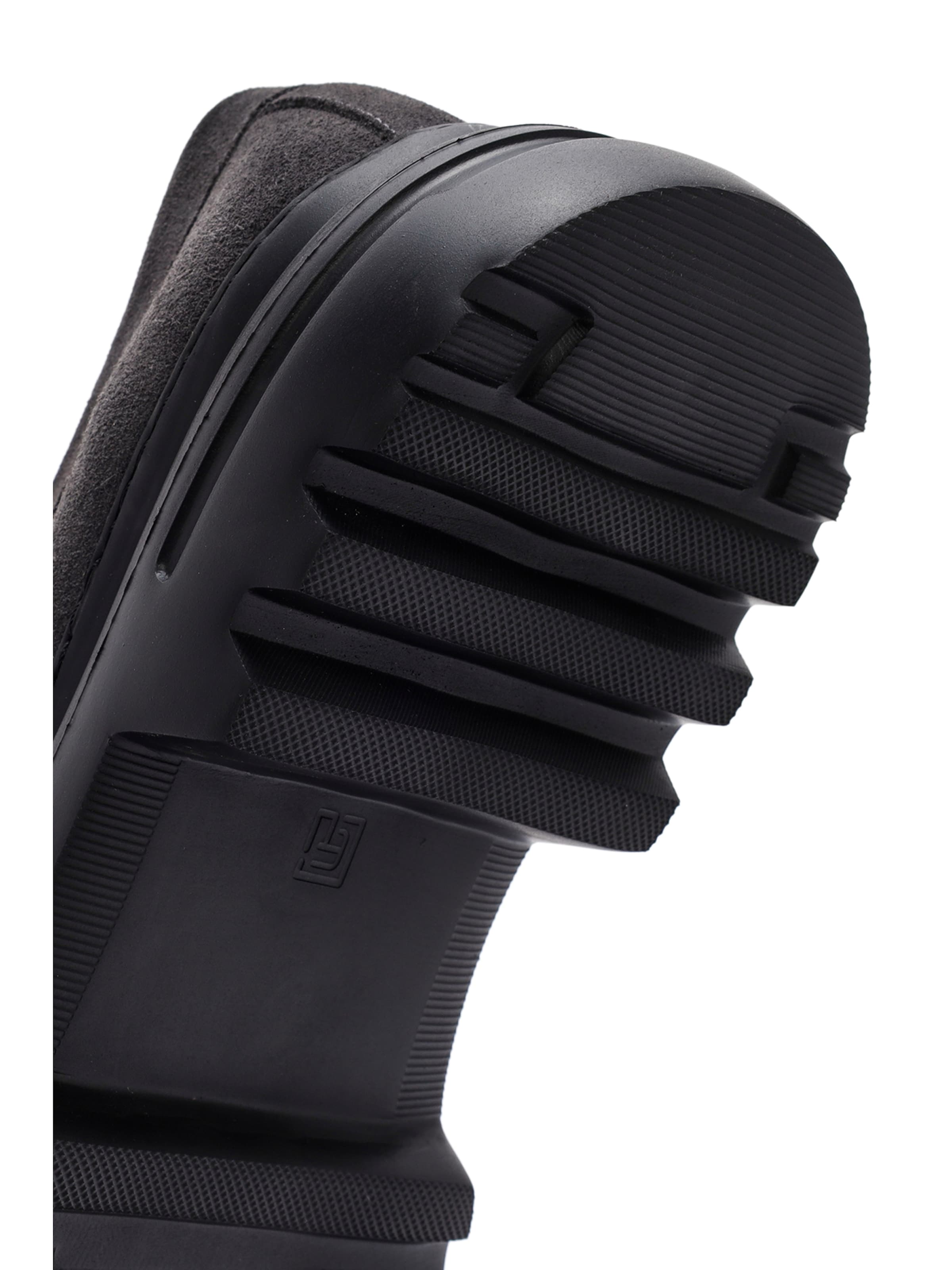 Scarpa stringata di Derimod in grigio