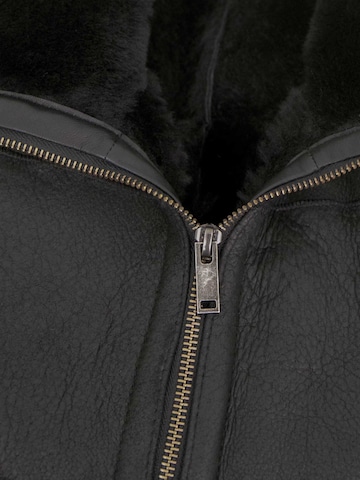 MADDOX Vest 'Lanzo' in Black
