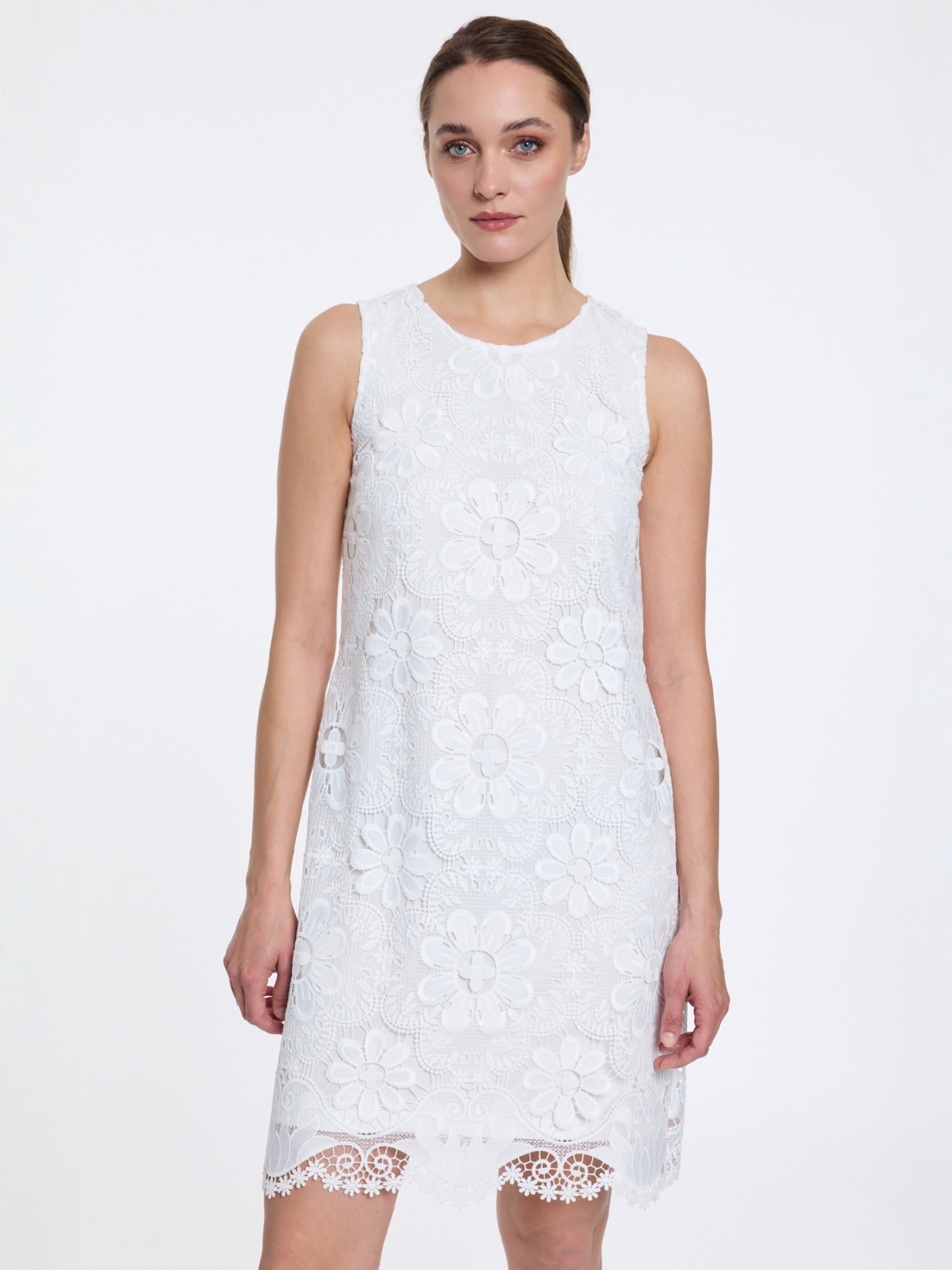 Ana Alcazar Jurk in Wit: voorkant