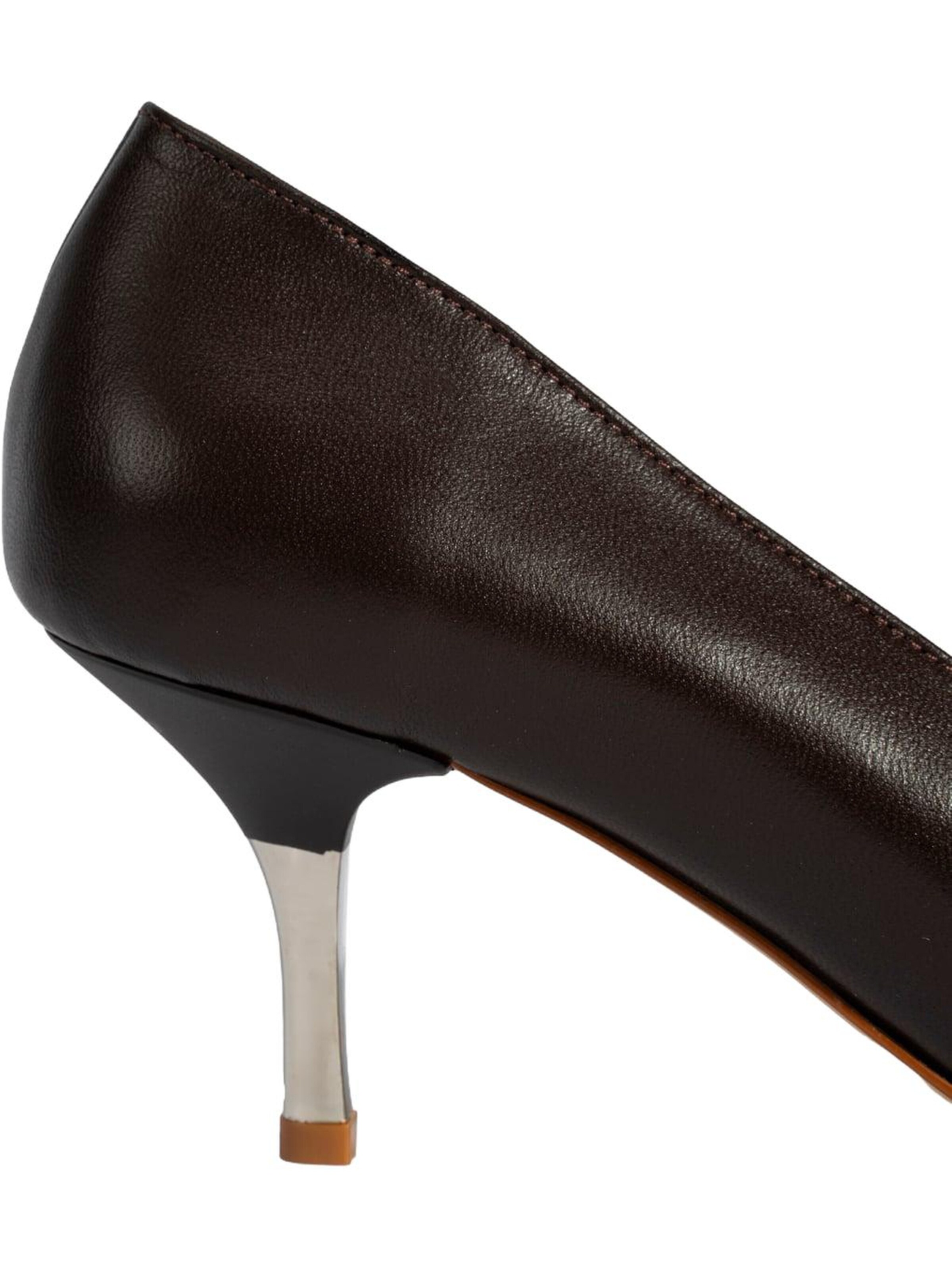 Desa Pumps‌‌‌ in Braun