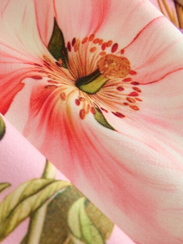 Robe Next en rose