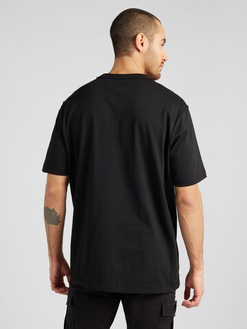 BOSS T-Shirt in Schwarz