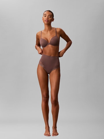 Slip scultant 'Sensual Stretch Lace' Calvin Klein en marron