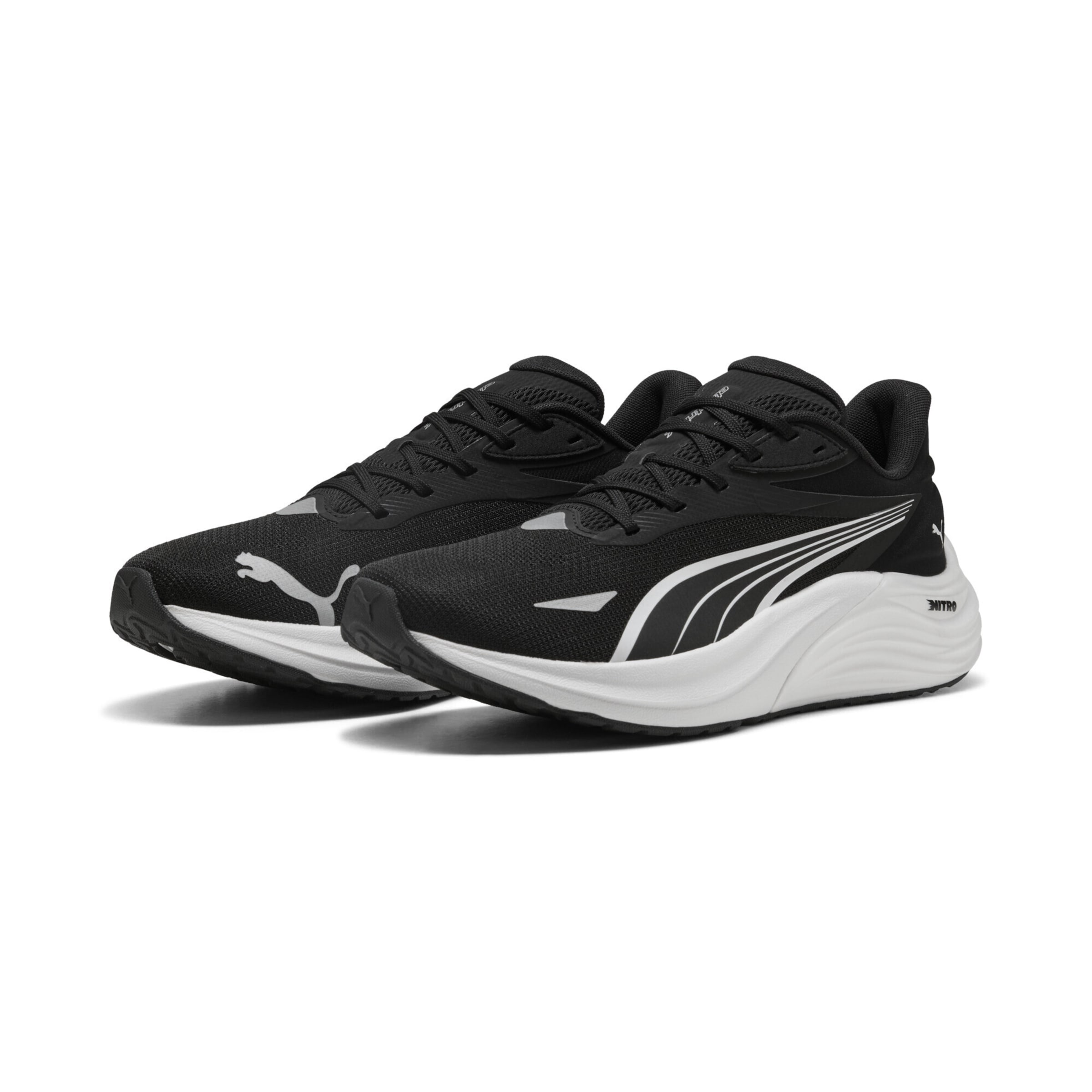 Chaussure de course 'Electrify Nitro 4' PUMA en noir