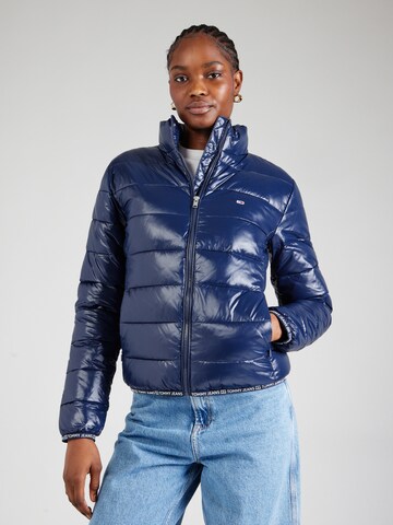 Tommy Jeans Демисезонная куртка 'ESSENTIAL' в Синий: спереди