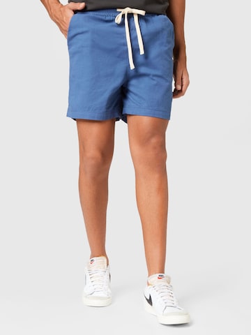 BDG Urban Outfitters Regular Shorts in Blau: predná strana