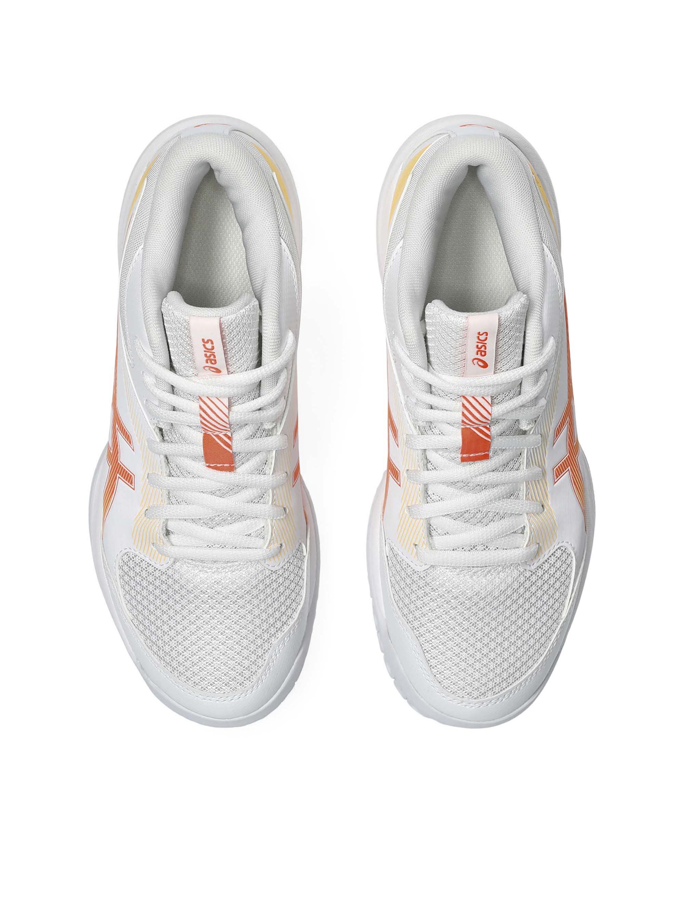 Chaussure de sport 'Task Mt 4' ASICS en blanc