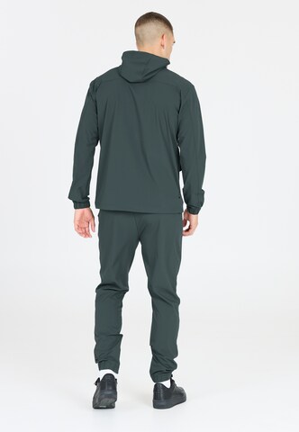 Virtus Tapered Sporthose 'Jayson' in Grün