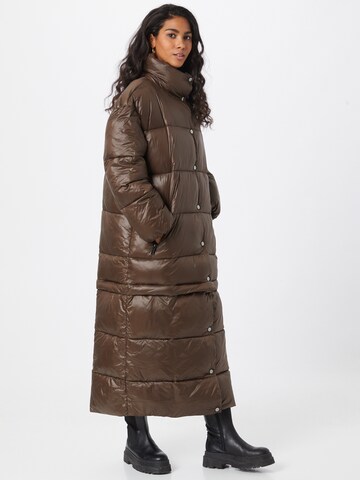 River Island Wintermantel in Bruin: voorkant