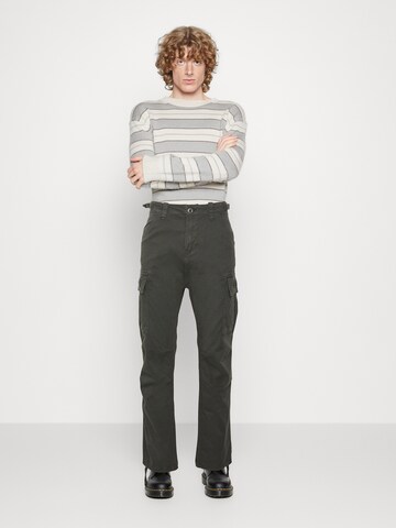 ALPHA INDUSTRIES regular Παντελόνι cargo 'Squad' σε γκρι