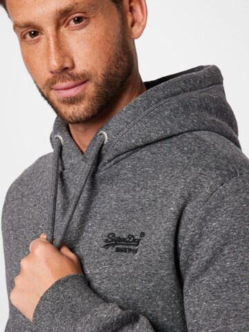 Sweat-shirt Superdry en gris