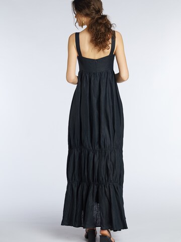 Robe 'NIGHTINGALE' KAN en noir