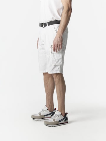 Regular Pantalon cargo KOROSHI en blanc