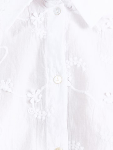 Chemisier QS en blanc