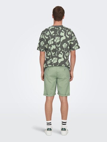 Only & Sons Regular Shorts 'Peter' in Grün