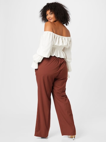 Cotton On Curve - Pierna ancha Pantalón de pinzas en marrón