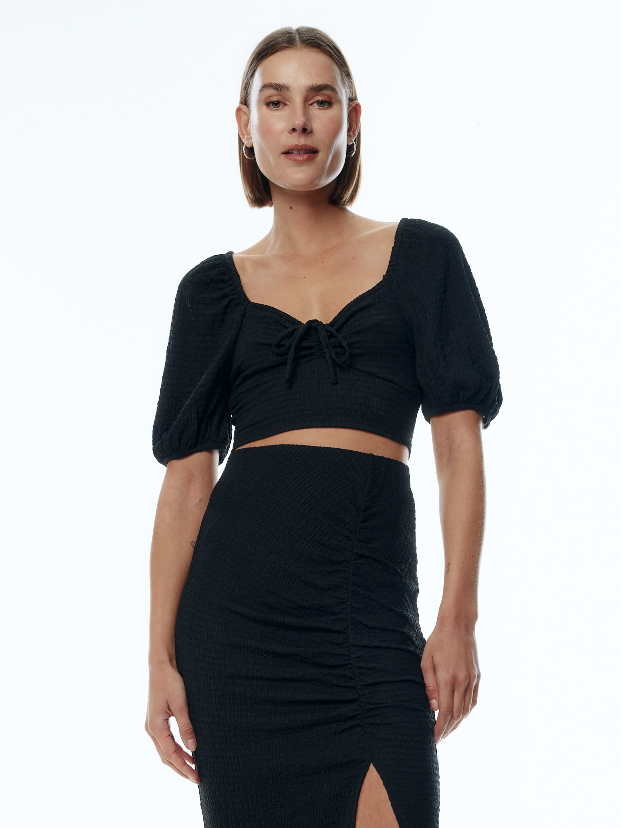 EDITED Producten Shirt 'Elenor' Zwart