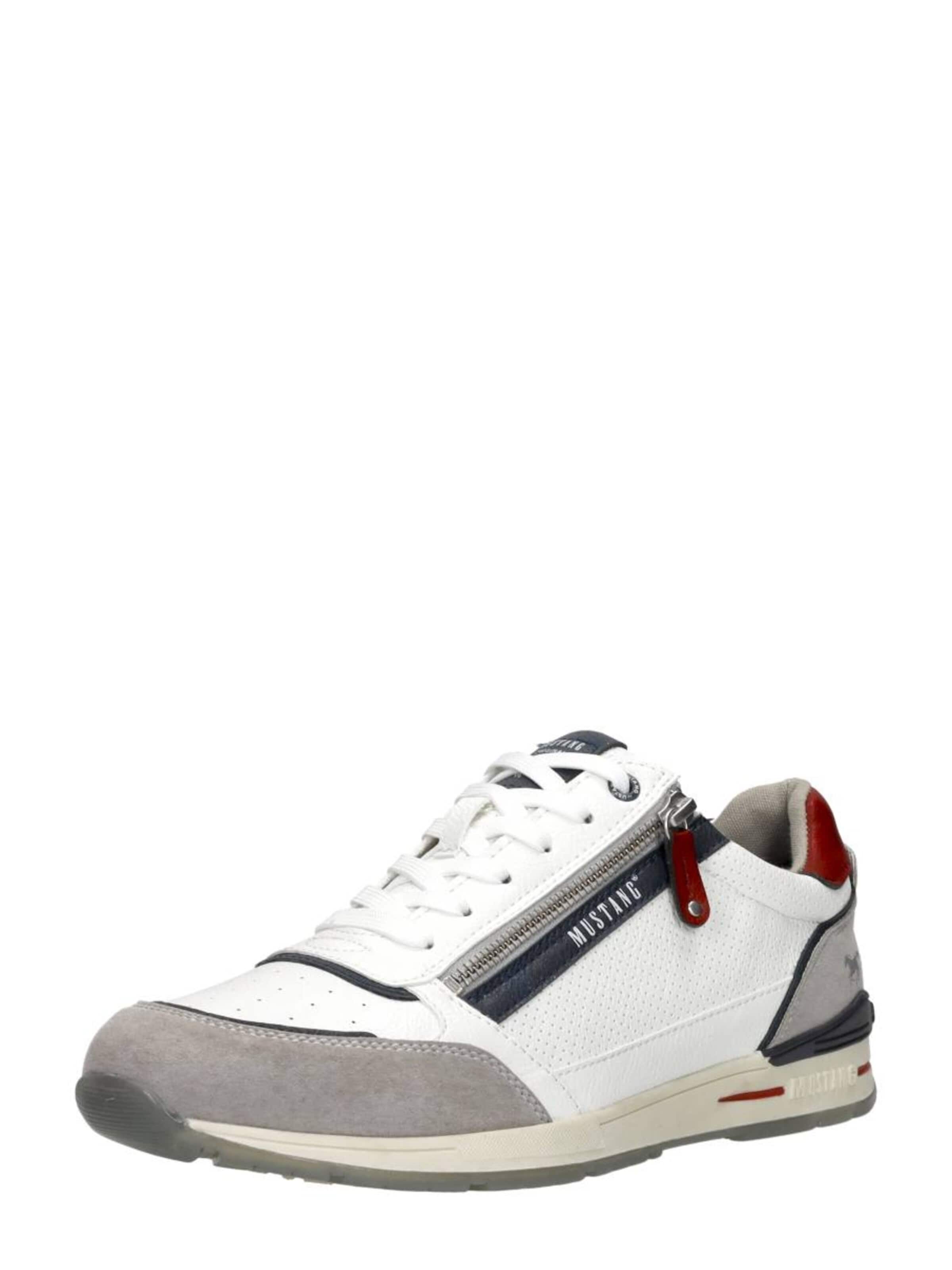 Baskets basses 'Sneakers Laag' MUSTANG en blanc
