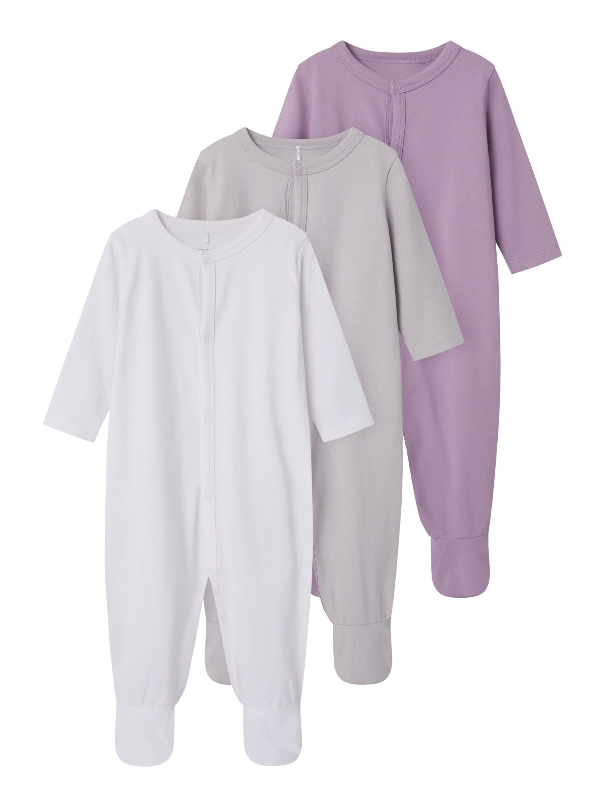 Pijamale de la TWO SOON pe mai multe culori: față