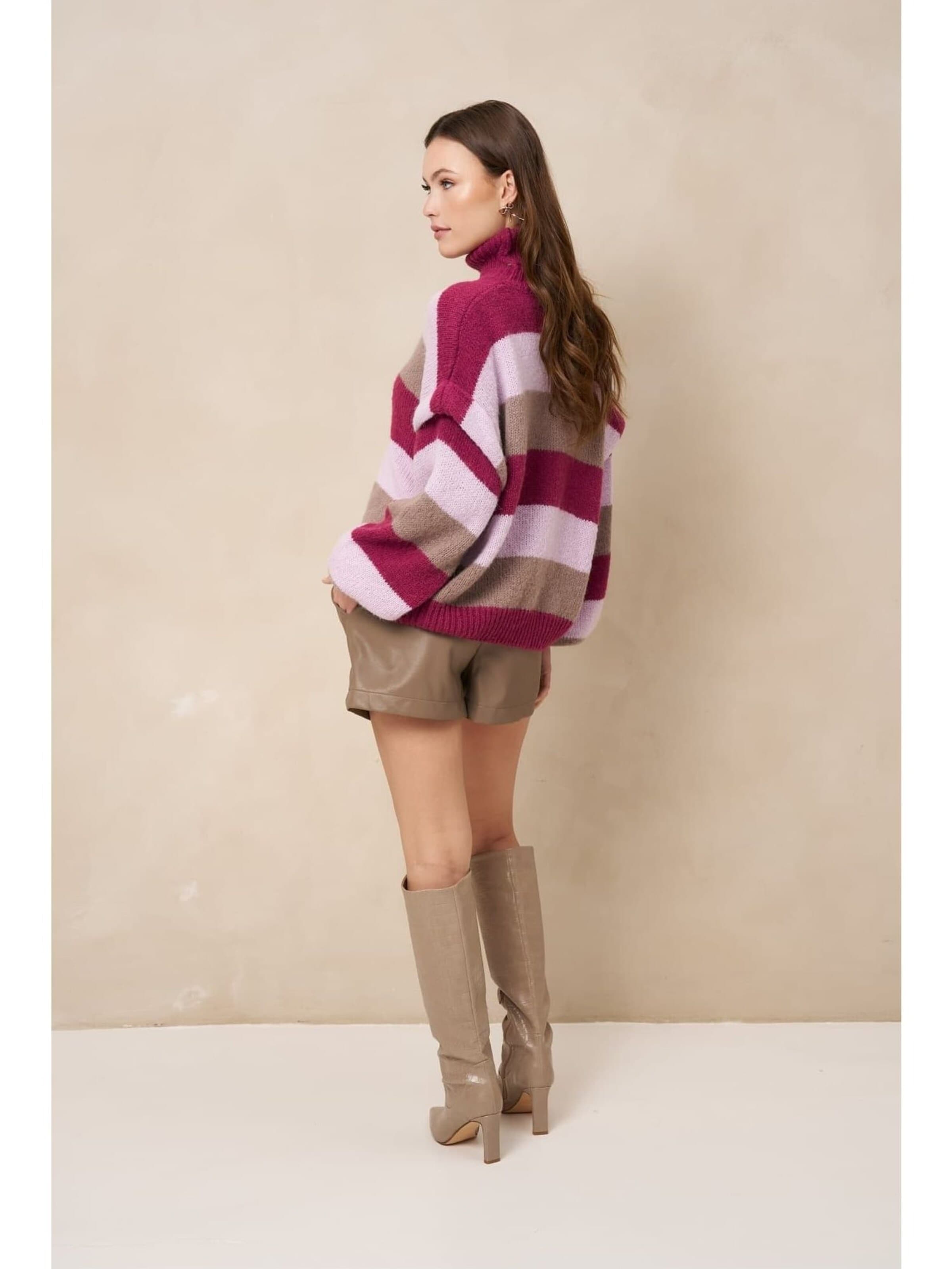 LOFTY MANNER Trui 'RJ12.2 - Pull Jale - Chunky St' in Lila
