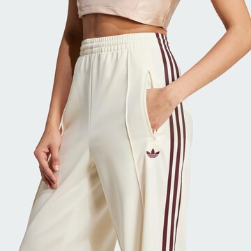Wide Leg Pantalon de sport 'Adicolor Classic Firebird' ADIDAS ORIGINALS en blanc