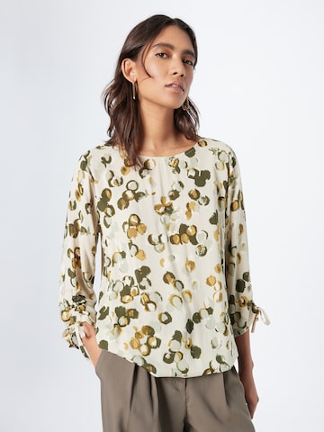 Cartoon Blouse in Beige: voorkant