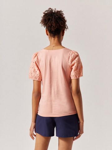 T-shirt 'Bima' NAF NAF en rose