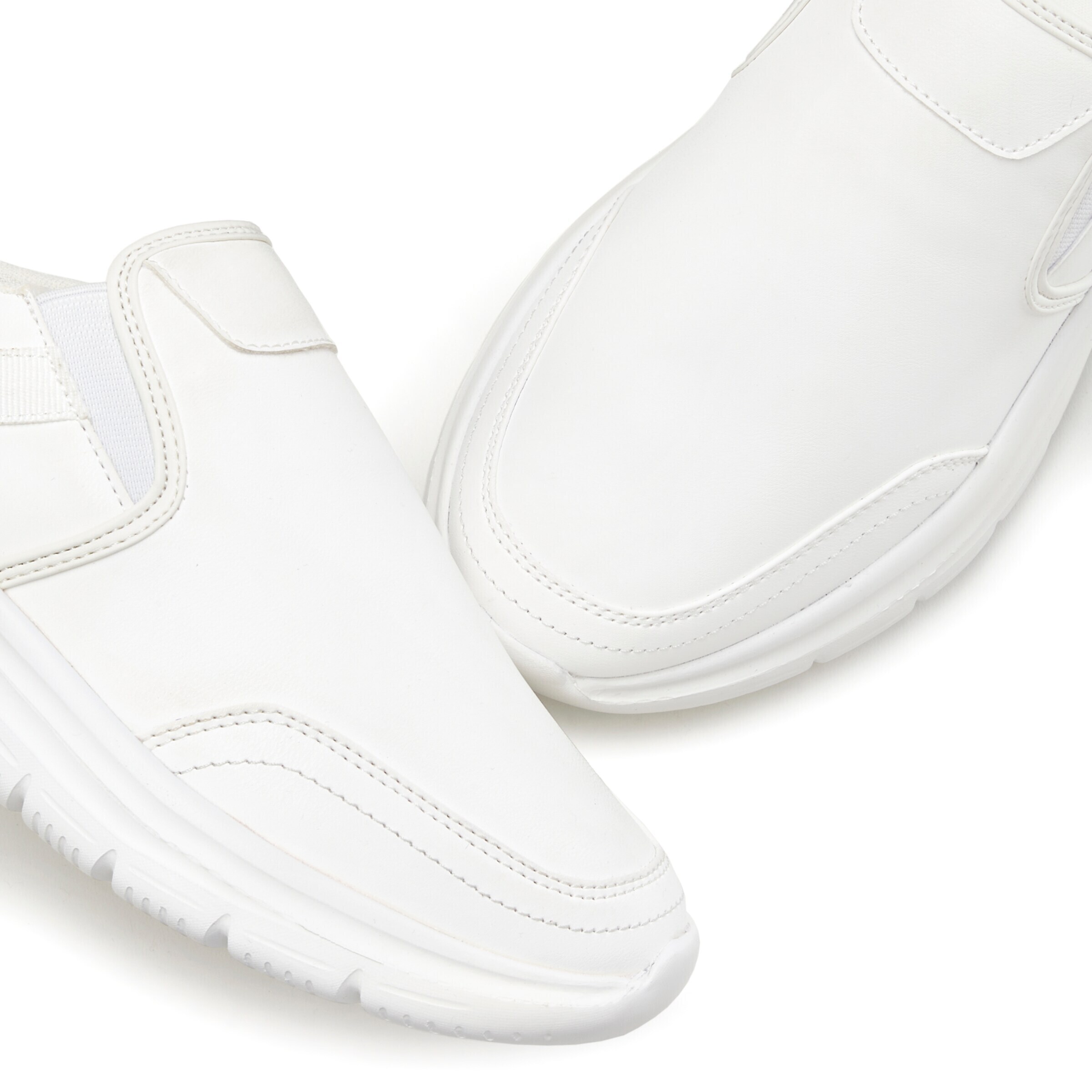 JOHN DEVIN Slip-Ons in White