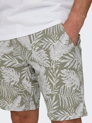 regular Pantaloni chino 'CAM' di Only & Sons in verde