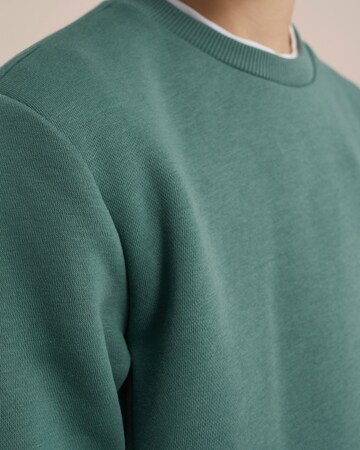 WE Fashion Sweatshirt in Groen