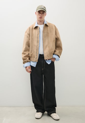 Giacca di mezza stagione di Bershka in marrone