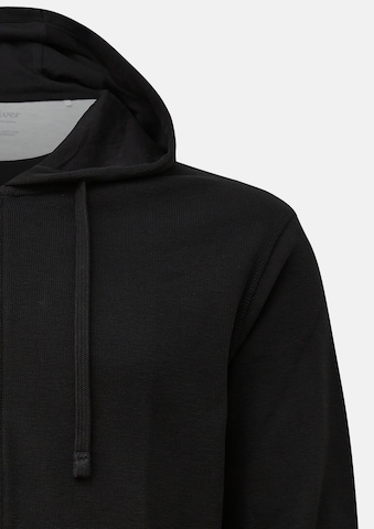 s.Oliver Sweatjacke in Schwarz: Vorderseite
