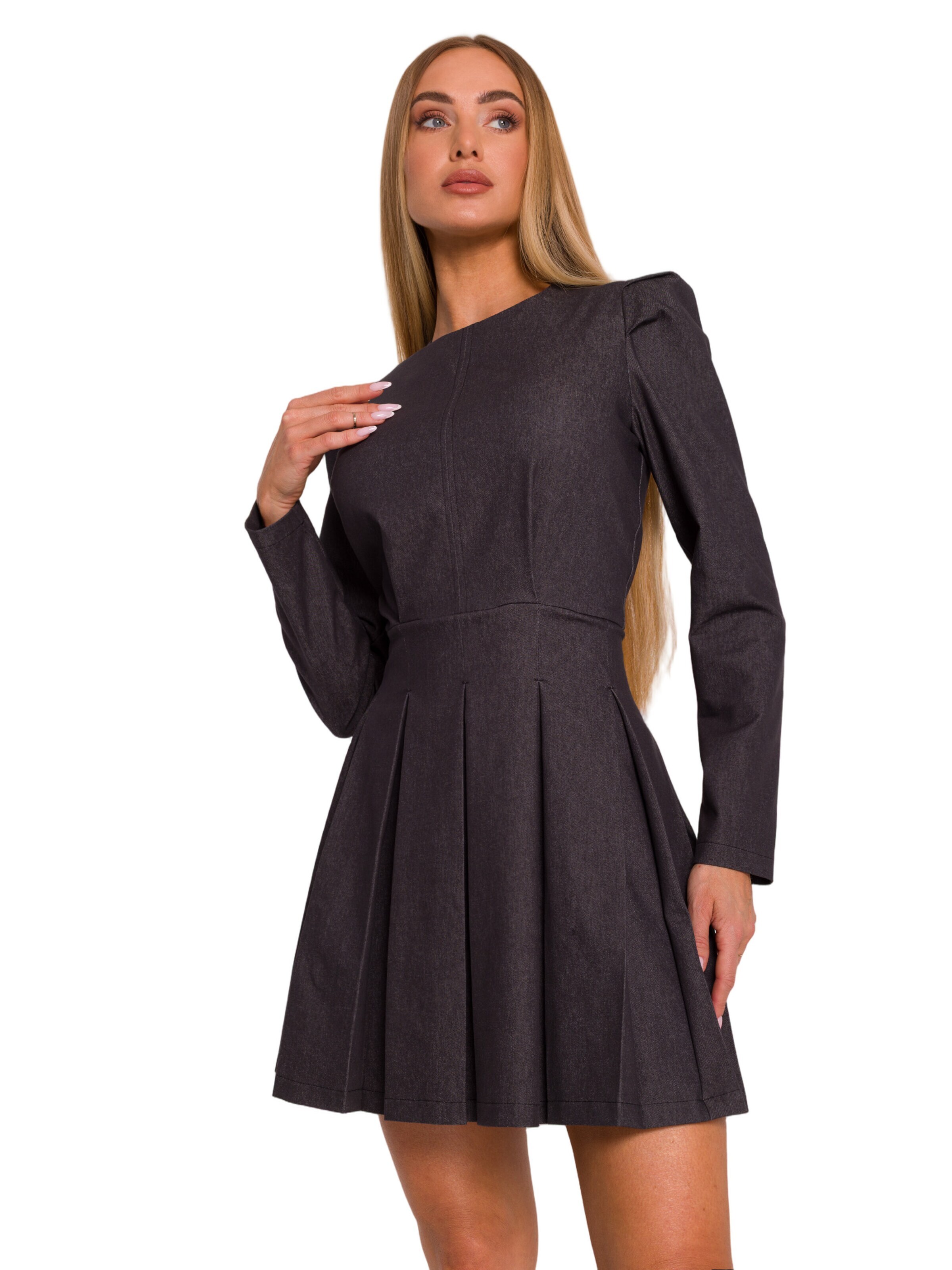 Rochie de la made of emotion pe gri