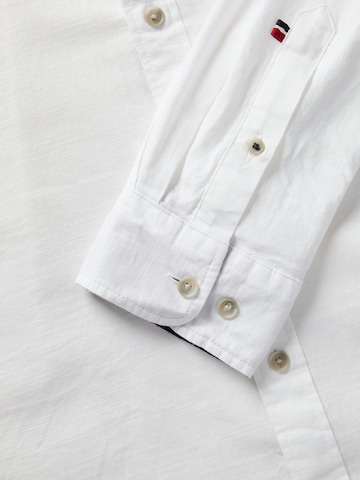 JACK & JONES - Ajuste confortable Camisa 'JJPIERRE' en blanco