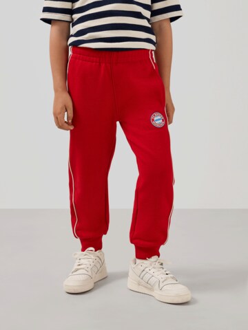 FC BAYERN MÜNCHEN Regular Pants in Red: front