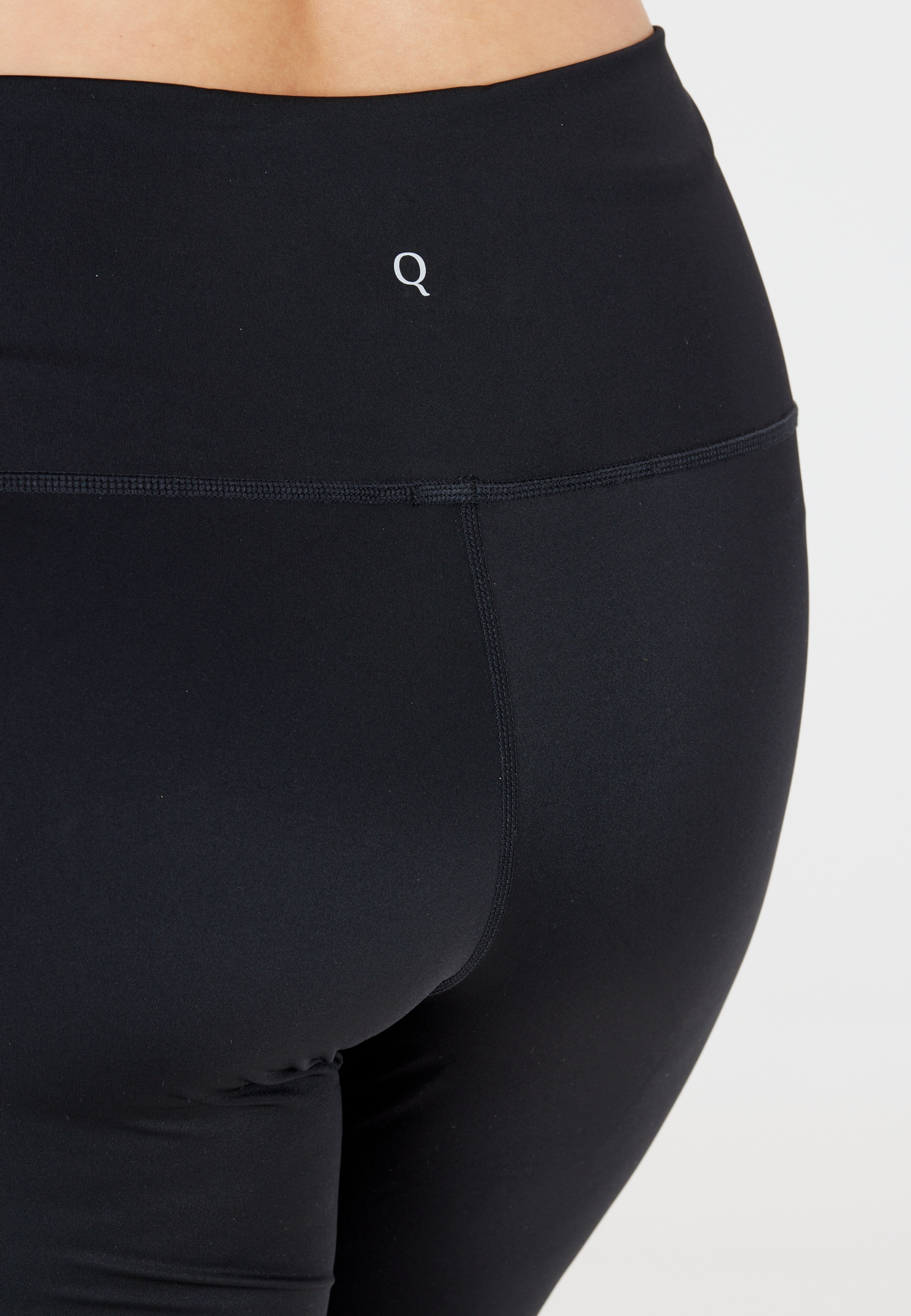 Q by Endurance Regular Tights in Schwarz | ABOUT YOU