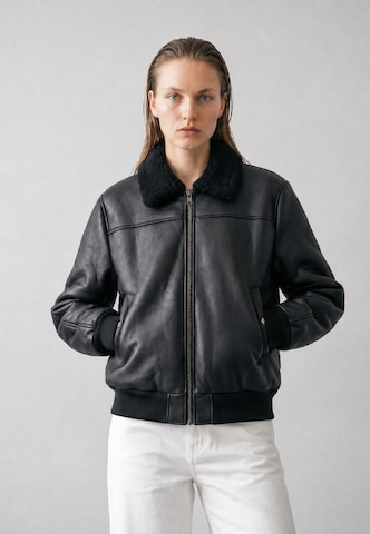 Vertere Berlin Between-season jacket in Black: front