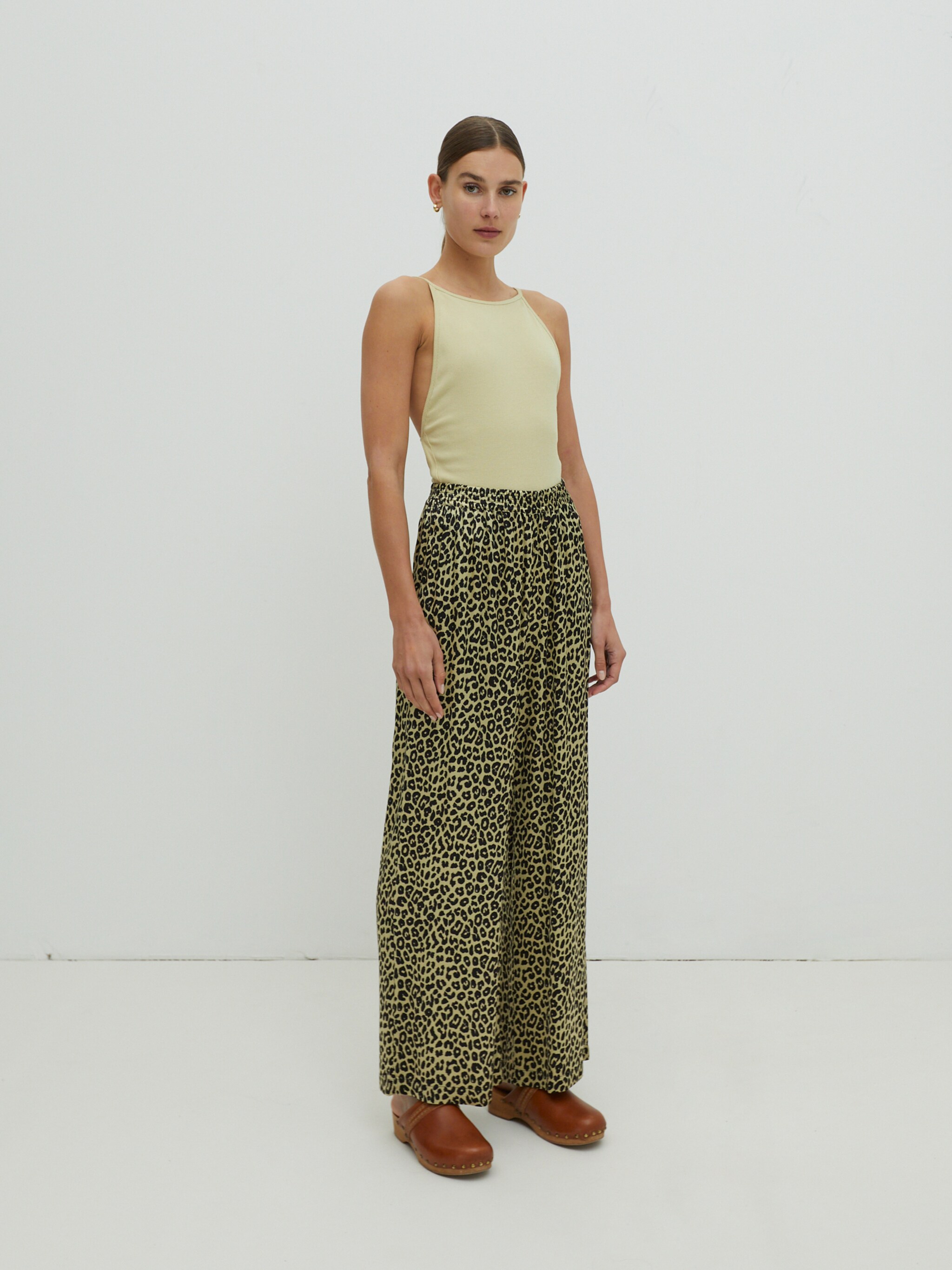 EDITED Producten Shirt body 'Carter' Groen