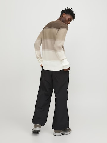 JACK & JONES Sweater in Brown