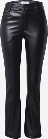 SISTERS POINT Flared Trousers 'Dinea' in Black: front