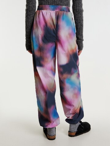 Loosefit Pantalon 'Liya' EDITED en mélange de couleurs
