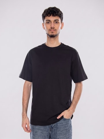 Only & Sons Shirt 'ONSFRED LIFE RLX SS Tee NOOS' in Zwart: voorkant